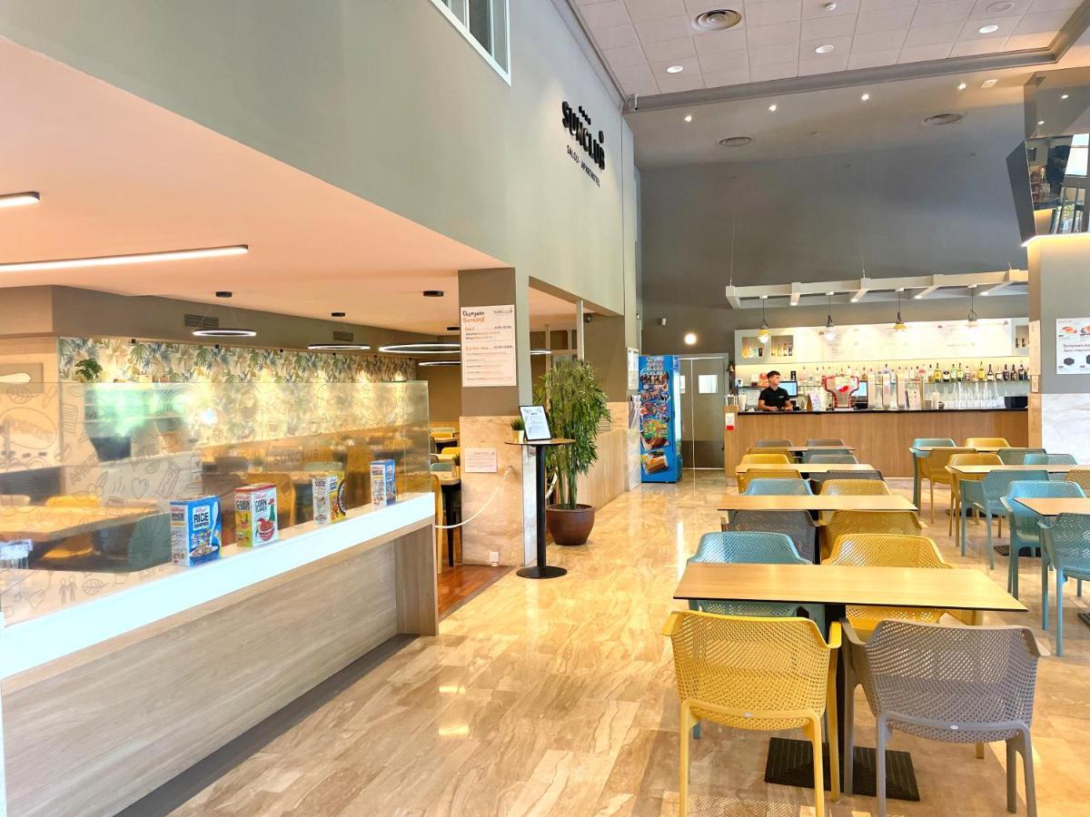 Aparthotel Sunclub סאלו מראה חיצוני תמונה